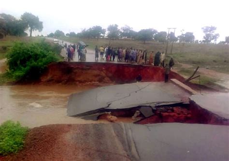 PHOTO: Bridge collapses on Kaduna-Lagos highway – Punch Newspapers