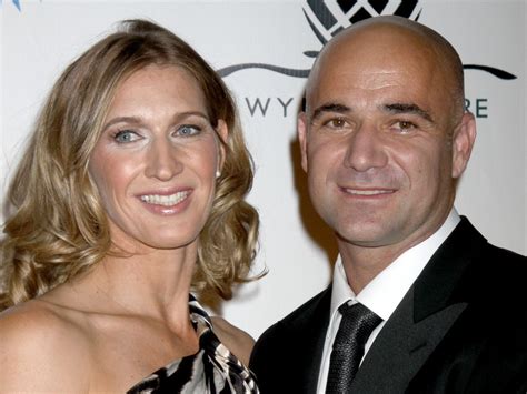 Steffi Graf Family - NUKPIC.STORE