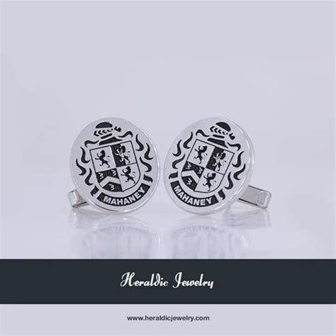 Mahaney Family Crest – Heraldic Jewelry