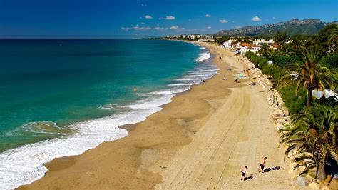 Playa Montroig Camping Resort, Mont-Roig del Camp - Pitchup®