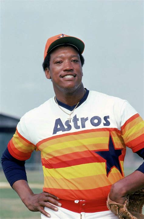 Astros legend J.R. Richard dead at 71