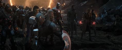 'Avengers: Endgame': Who Was Actually On Set During That Big "Assemble ...