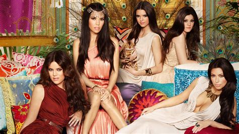 Watch Keeping Up With the Kardashians Season 1 | Prime Video