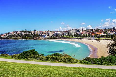 Coogee Beach, Sydney, New South Wales, Australia Photograph by Kevin ...