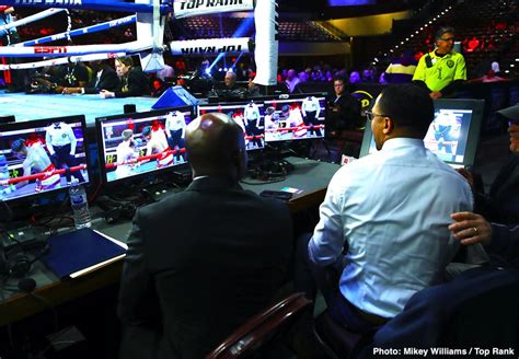 ESPN Re-Signs Timothy Bradley As Ringside Analyst - Boxing News 24