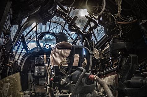 ju88_cockpit - Flysamlingen Forsvarets museer