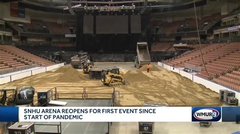 SNHU arena reopens for first event since start of COVID-19 pandemic - YouTube