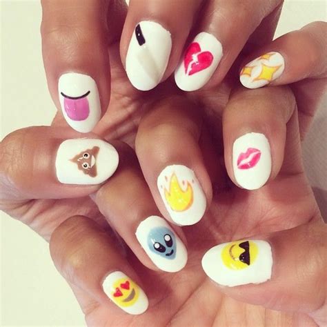 PINSTYLE | Emoji nails, Nail art, Pretty nails