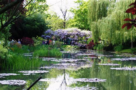 Travel to Claude Monet Water Lily Pond in Giverny France Japanese bridge 02