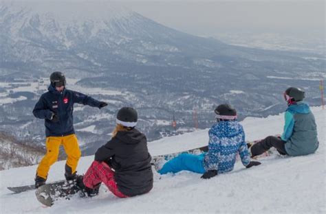 How to Stand Out as a Snowsports Instructor - Focus Snowsports