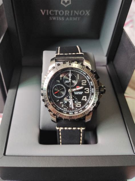 Victorinox Chronograph Automatic Watch, Luxury, Watches on Carousell