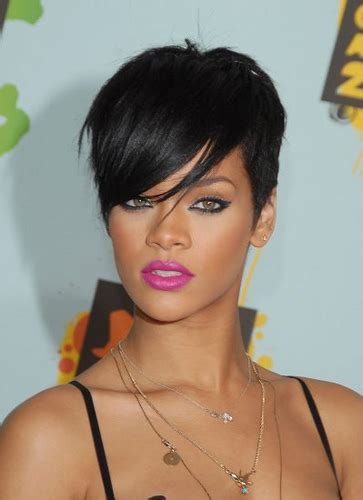 TOP 14 Rihanna Hairstyles For Corporate Ladies – HairStyles for Women