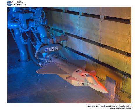 DVIDS - Images - LOCKHEED SHORT TAKE OFF VERTICAL LANDING STOVL MODEL IN 9X15 FOOT WIND TUNNEL