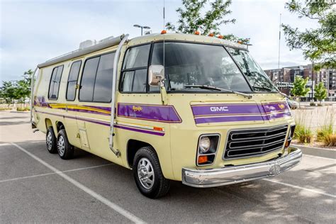 1977 GMC Motorhome Coachman Royale Is More Than a Home, Will Outlast You - autoevolution