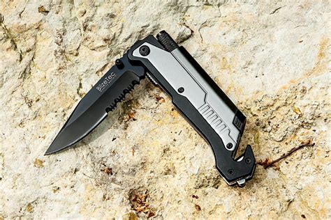 Two of the Best Survival Knives for the Outdoors | The Hidden Dominion