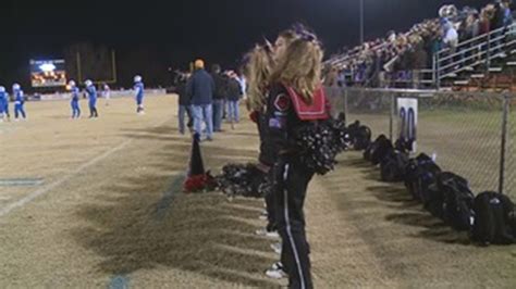 Players, teammates pay tribute to cheerleader killed this week ...