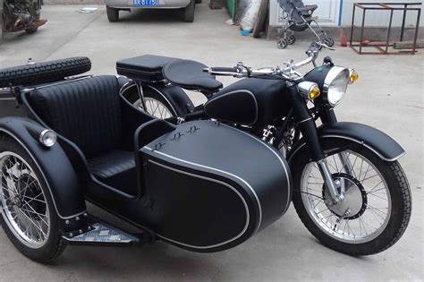 Say Goodbye to Motorcycle Sidecars on Shanghai’s Streets | Motorcycle sidecar, Sidecar, Ural ...