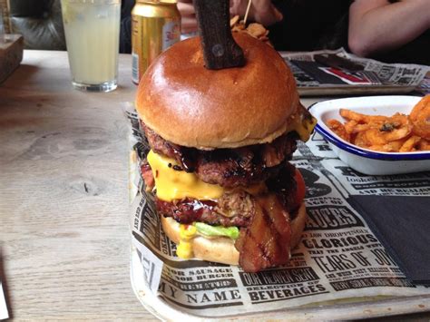 Pit Burger at Red's True BBQ in Leeds, UK : food