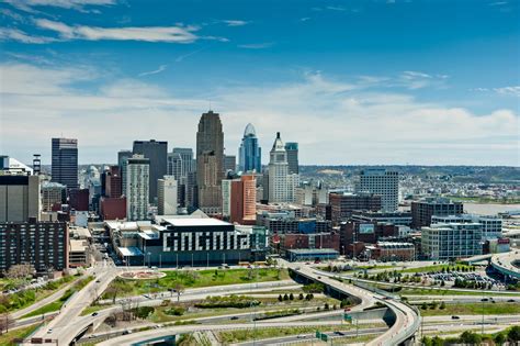 The Best Neighborhoods for Families in Cincinnati (2023) - Bellhop