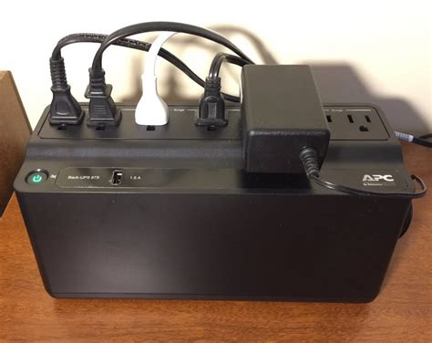 Surge Protectors vs. UPS: Do You Really Need a Battery Backup for Your PC? - The Tech Edvocate