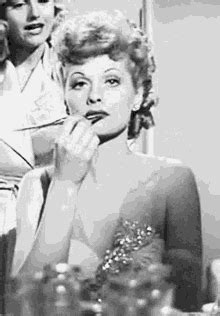 I Love Lucy GIFs | Tenor | I love lucy, Love lucy, Lucy and ricky