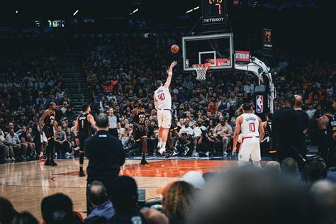 Gallery | Clippers at Phoenix Suns, Game 1 (4.16.23) Photo Gallery | NBA.com