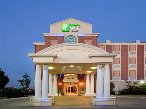 Holiday Inn Express & Suites Lake Worth Nw Loop 820 Hotel by IHG