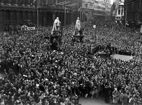 Stunning pictures of VE Day celebrations in Birmingham in 1945 - Birmingham Live