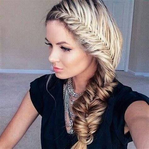 40 Cute and Girly Hairstyles with Braids