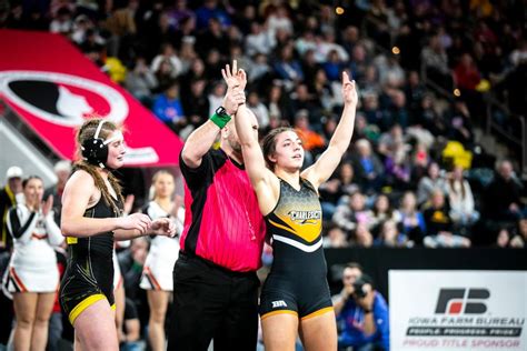 Lilly Luft wins state wrestling title as late brother’s heart recipient watches from stands ...