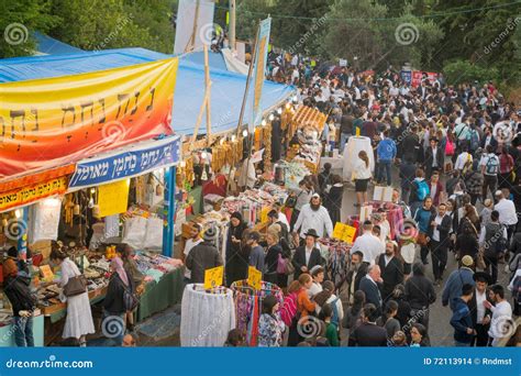 Lag BaOmer on Mount Meron 2016 Editorial Stock Image - Image of belief, mount: 72113914