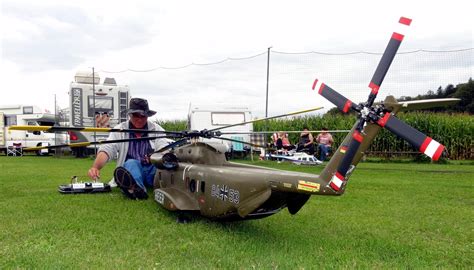 Very large scale r/c helicopters | Radio controlled aircraft, Helicopter, Rc helicopter