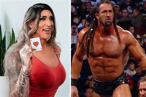 Former WWE wrestling star Gabbi Tuft, 42, formerly known in ring as Tyler Reks, comes out as ...