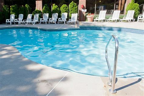 Hilton Mississauga/meadowvale Pool: Pictures & Reviews - Tripadvisor