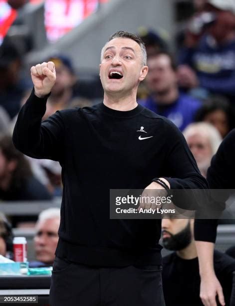 Toronto Raptors Head Coach Photos and Premium High Res Pictures - Getty ...