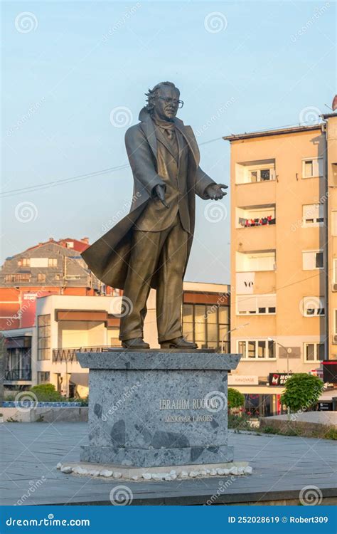 Statue of Prominent Kosovo Albanian Political Leader, Ibrahim Rugova ...