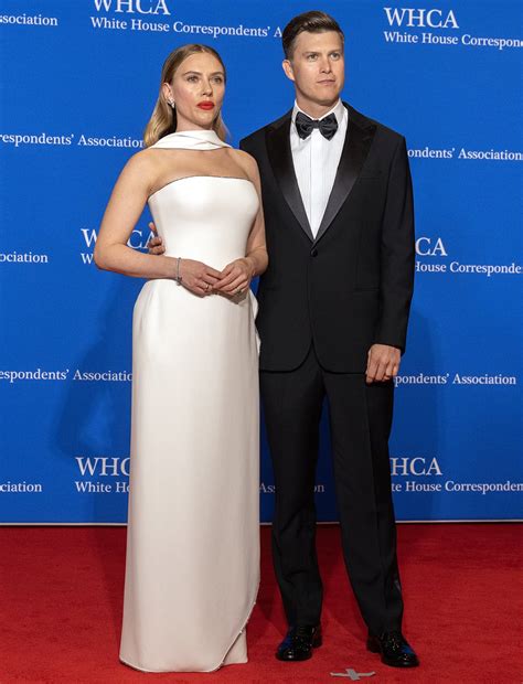 Old Hollywood Glamour: Scarlett Johansson and Colin Jost Dazzle at WHCA ...