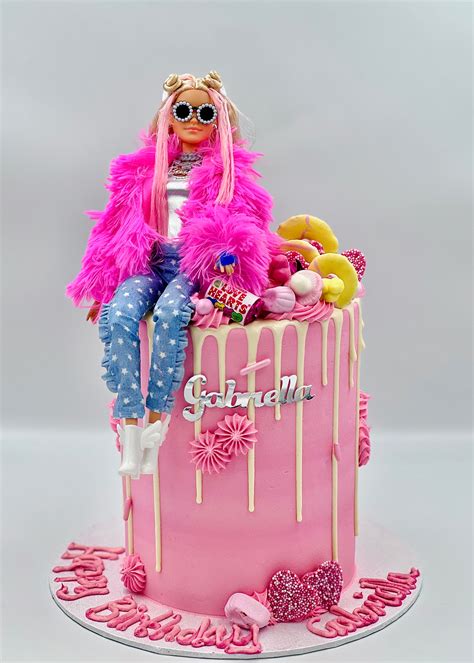 Barbie Cake 2024 - Erna Odette