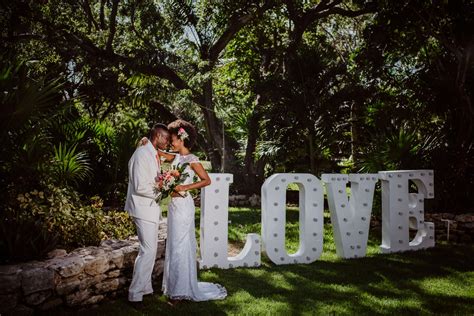 Beach Weddings in Playa del Carmen with Sandos Playacar