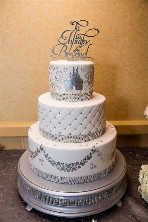 15 Magical Disney-Inspired Cakes For The Ultimate Fairytale Wedding ...