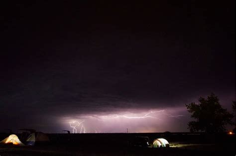 The Complete Guide to Camping in Badlands National Park - TMBtent