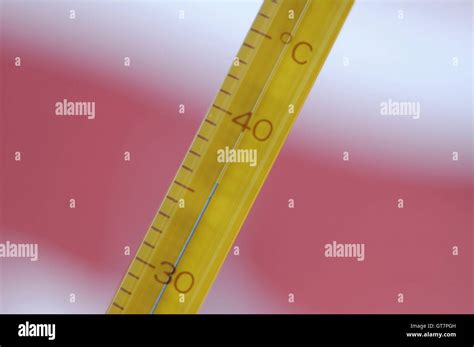 Mercury in Glass Thermometer Stock Photo - Alamy