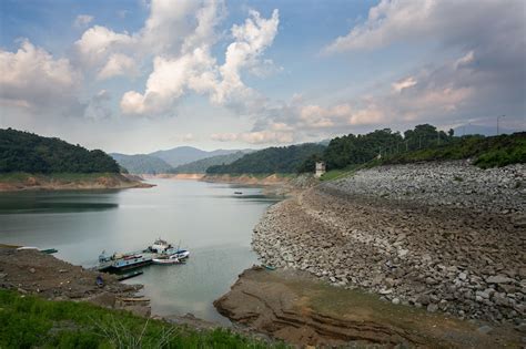 Angat Dam water level slightly declines | ABS-CBN News