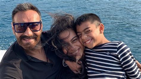 Ajay Devgn shares adorable photo with kids Nysa and Yug: Smiling when I ...