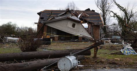 Violent Nashville Tornadoes Leave at Least 22 Dead, 40 Buildings Collapsed - Christian News ...