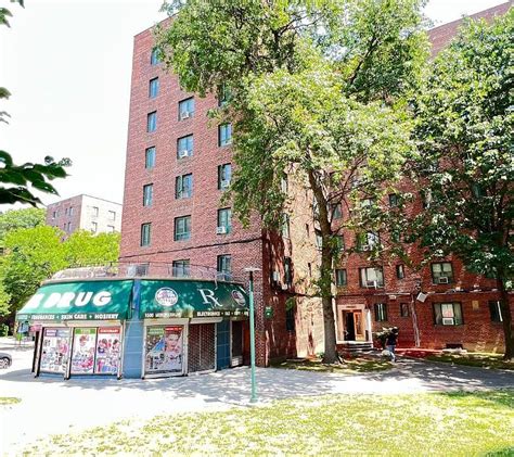 Parkchester South Condominiums - Bronx, NY | Zillow