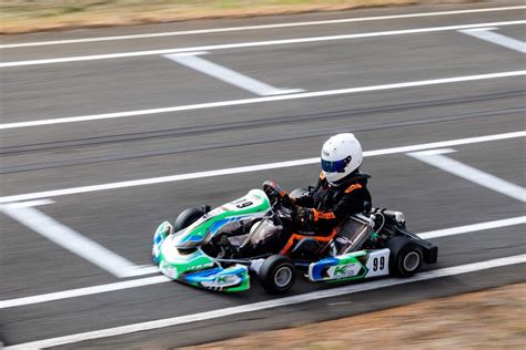 Winning Mindset in Kart Racing with KartClass