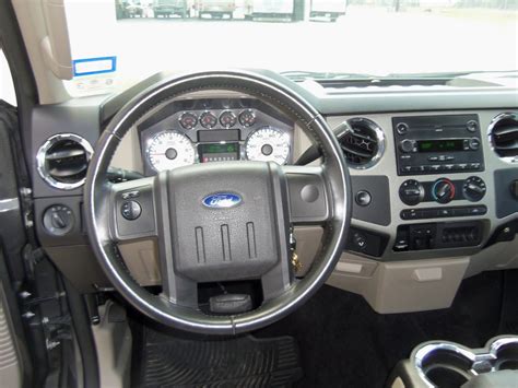 2008 Ford F-250 Super Duty - Interior Pictures - CarGurus