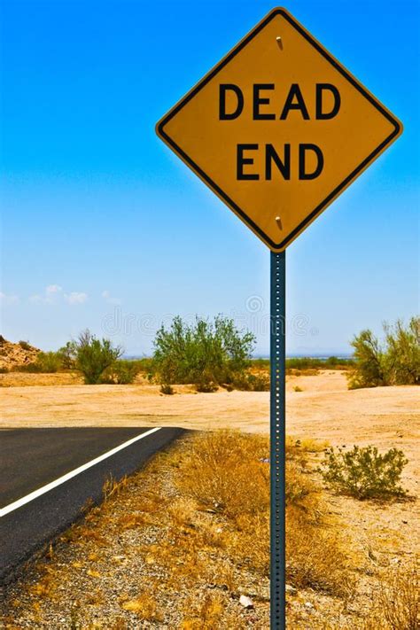 Road Sign Board, Dead End Sign, Desert Road, Pics For Dp, Dead Ends ...