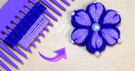 DIY Woolen Flower With Hair Comb